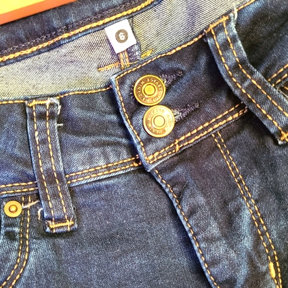 Royalty Jeans - Picture 2 of 4